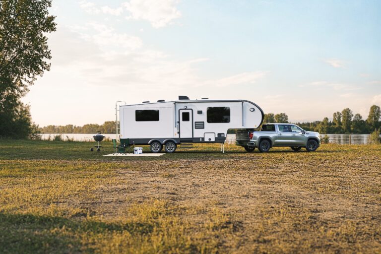 Fifth Wheel Trailer | GoRving